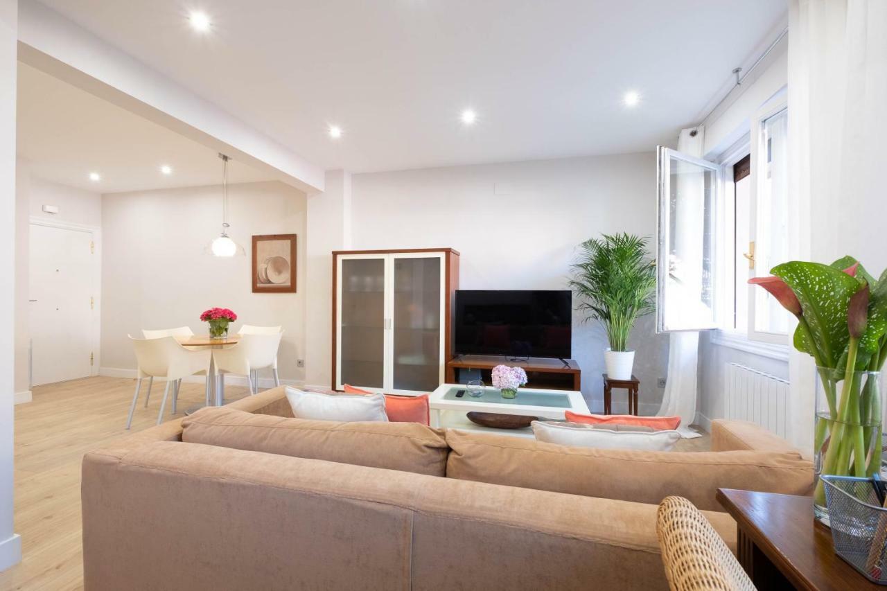 Apartamento Tiboli Con Parking Gratuito Більбао Екстер'єр фото